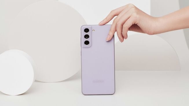 Turun Rupiah 1 Juta, Ini adalah adalah Update Harga Samsung Galaxy S21 FE Desember 2023